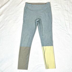 Outdoor Voices Yellow 7/8 Dipped Warm Up Leggings Medium Blue Gray
